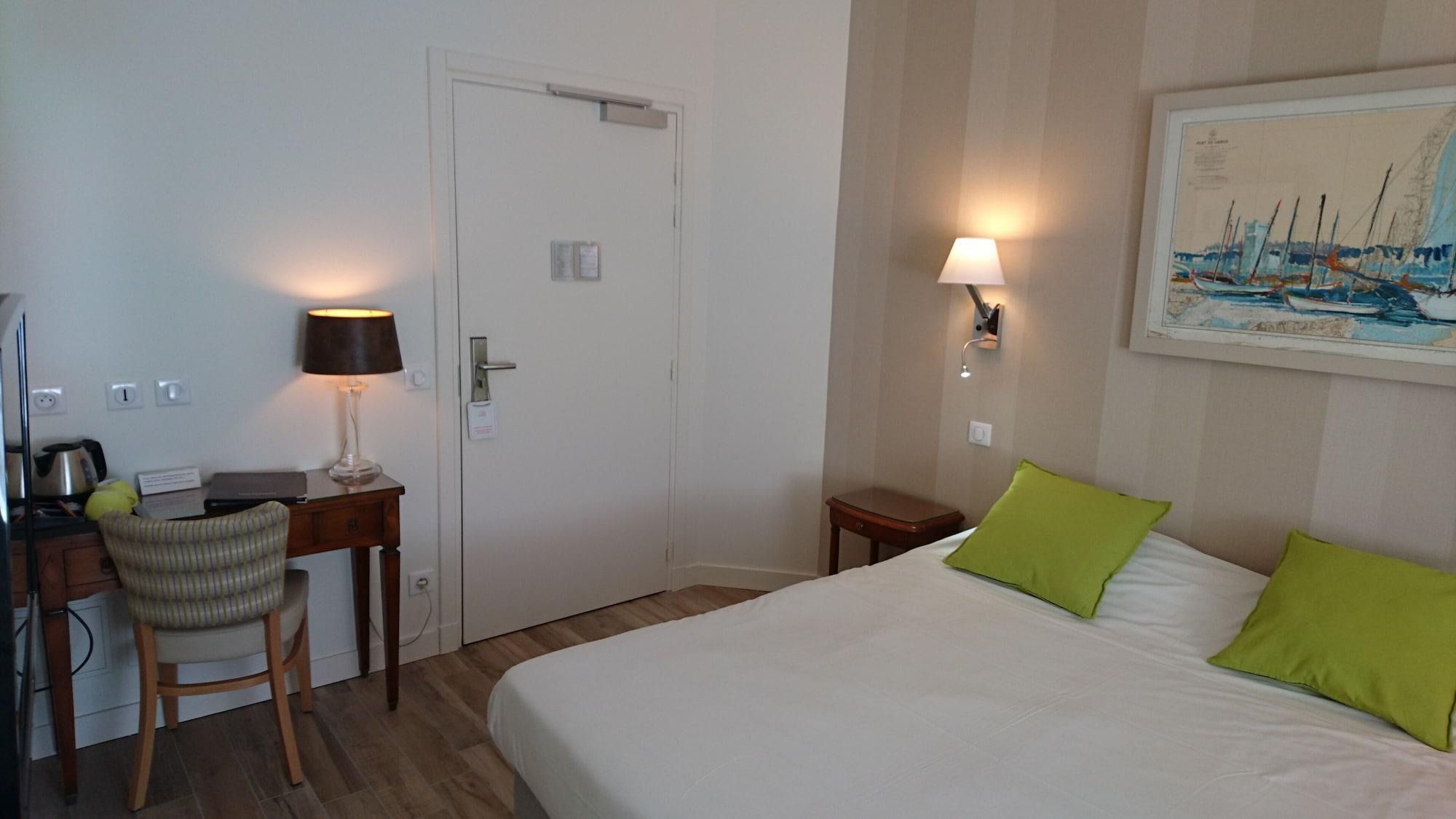 Hotel Ajoncs D'Or แซ็งต์มาโล ภายนอก รูปภาพ