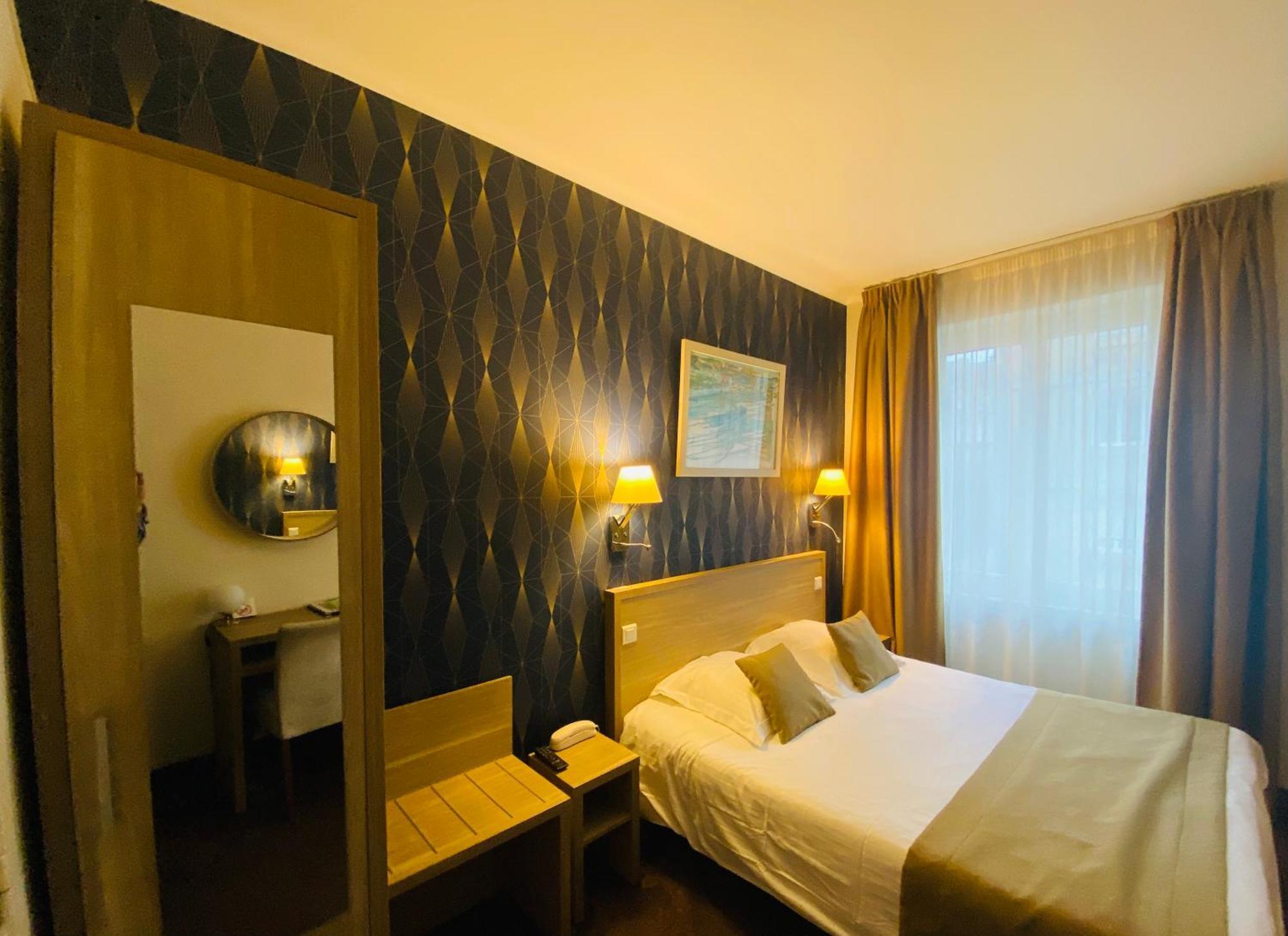 Hotel Ajoncs D'Or แซ็งต์มาโล ภายนอก รูปภาพ